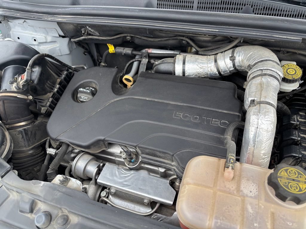 Used 2019 Buick Encore Essence w/ Safety Package II AWD/4WD image 23