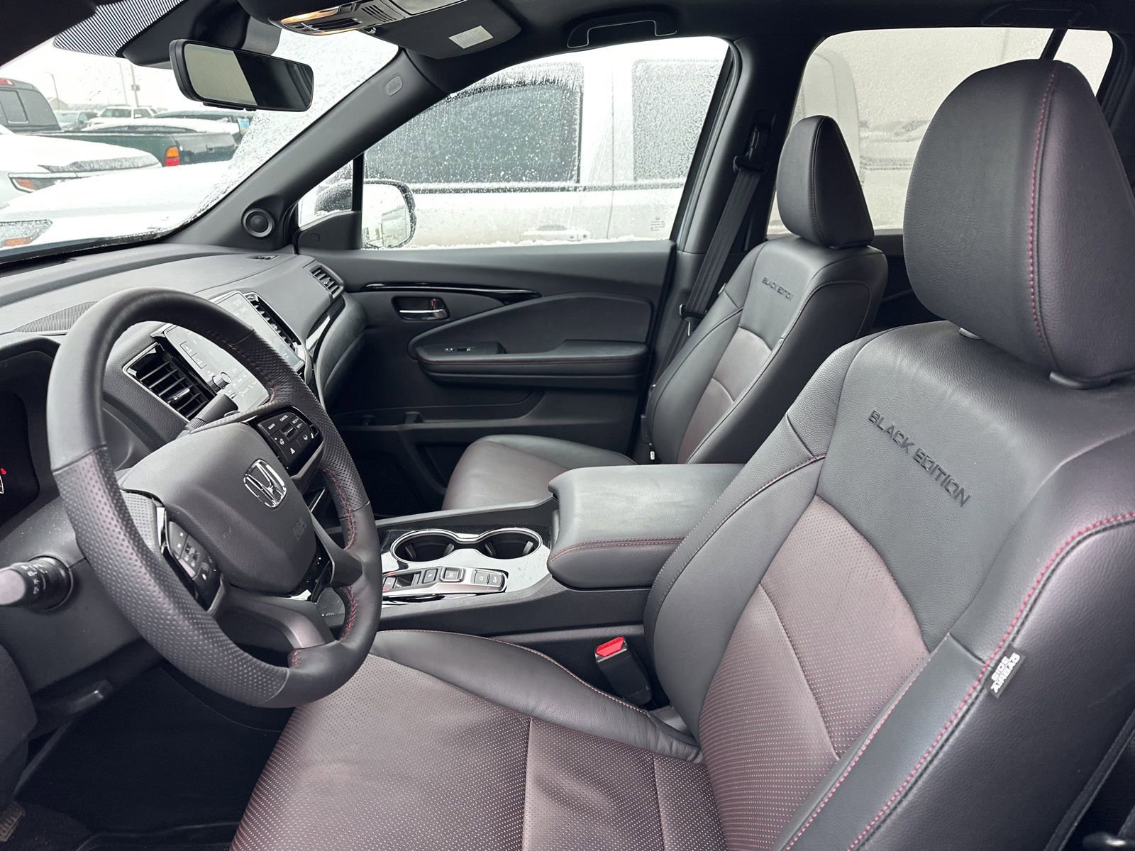 Used 2024 Honda Ridgeline Black Edition image 9