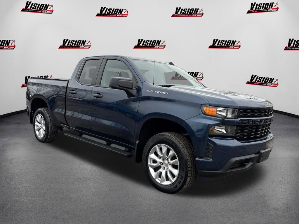 Used 2021 Chevrolet Silverado 1500 Custom video 3