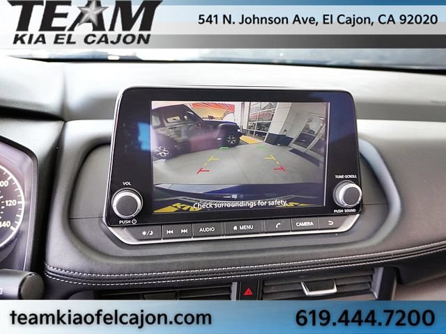 Used 2024 Nissan Rogue SV FWD image 26