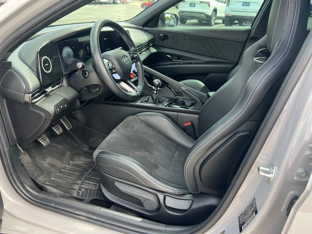 Used 2022 Hyundai Elantra N FWD image 23