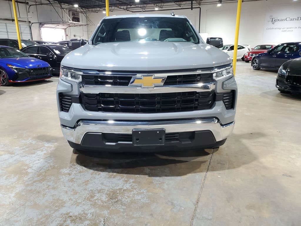 Used 2024 Chevrolet Silverado 1500 LT RWD image 13