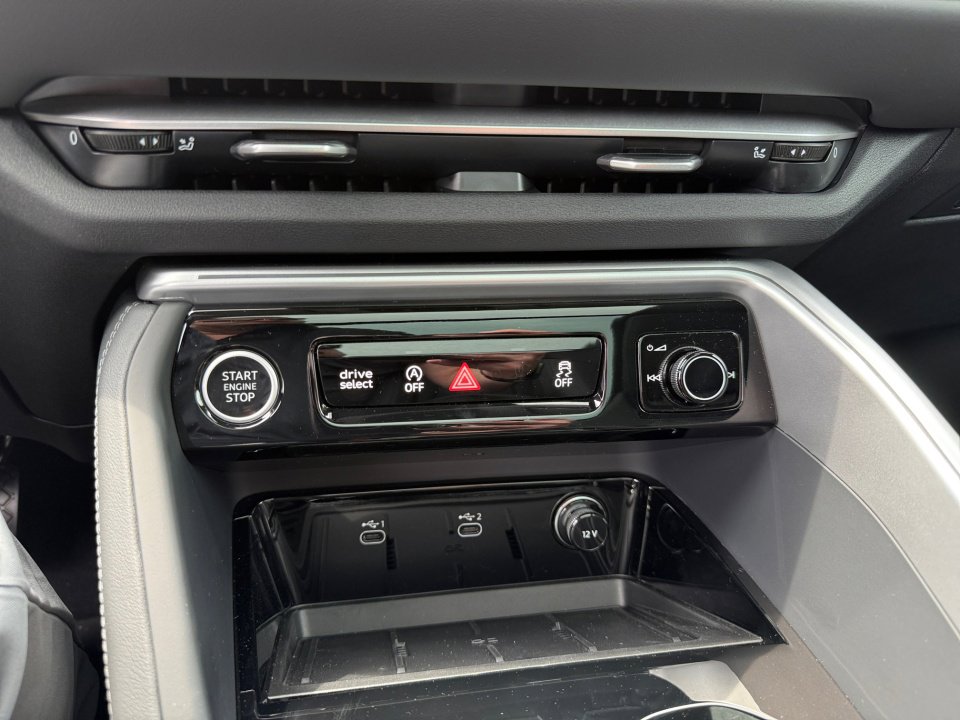 New 2025 Audi Q5 Premium Plus image 20