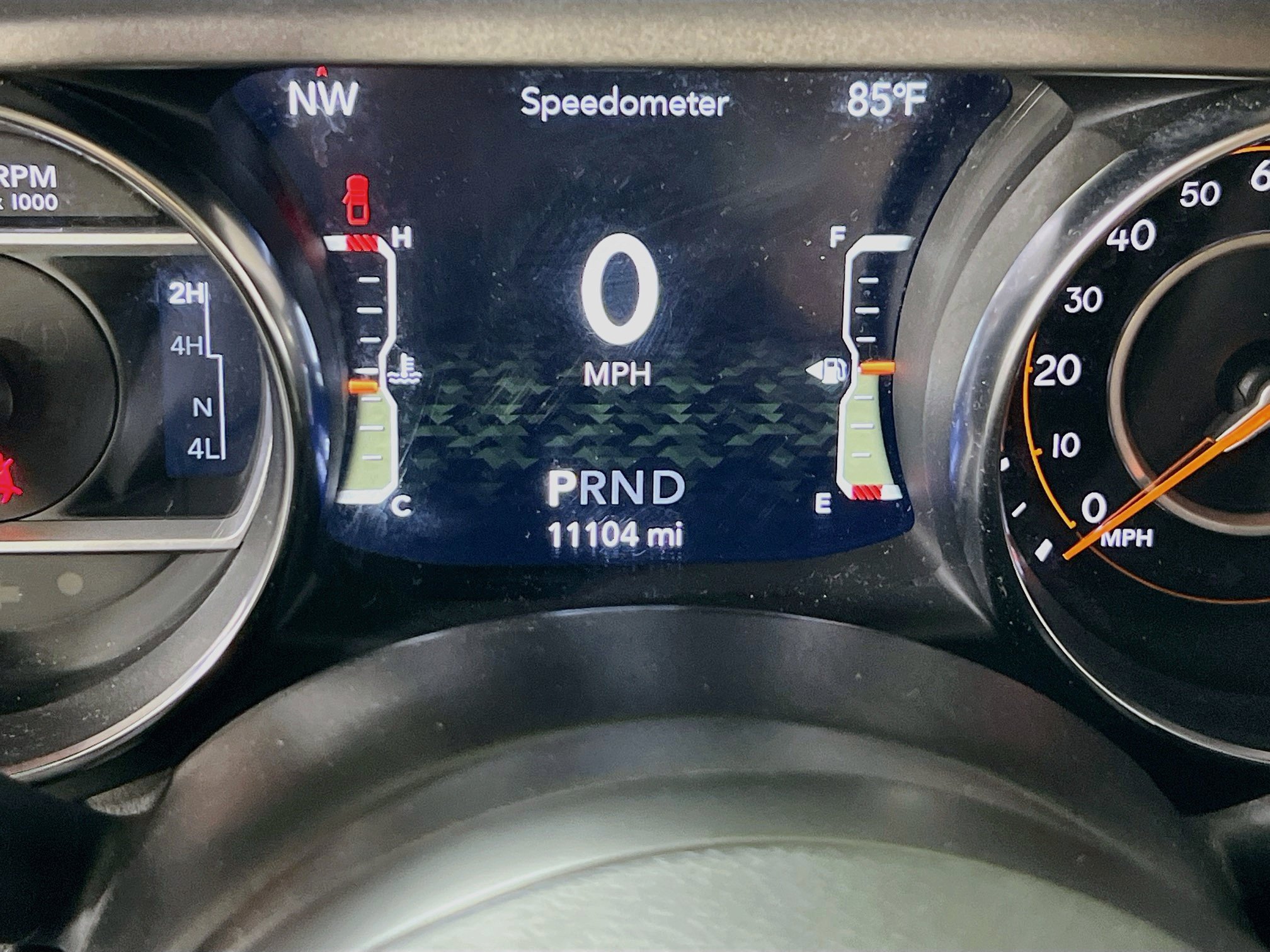 Used 2023 Jeep Gladiator Sport AWD/4WD image 12