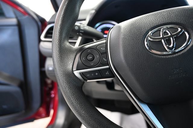 Used 2021 Toyota Camry LE FWD image 22