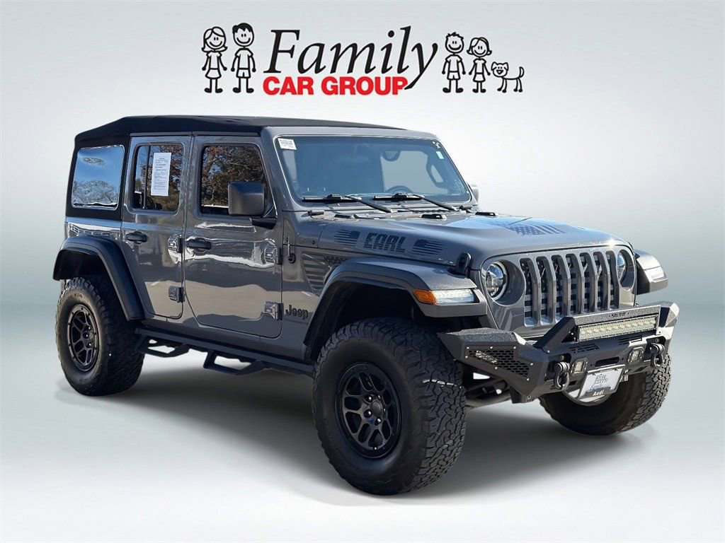 Used 2023 Jeep Wrangler Unlimited Sport image 2