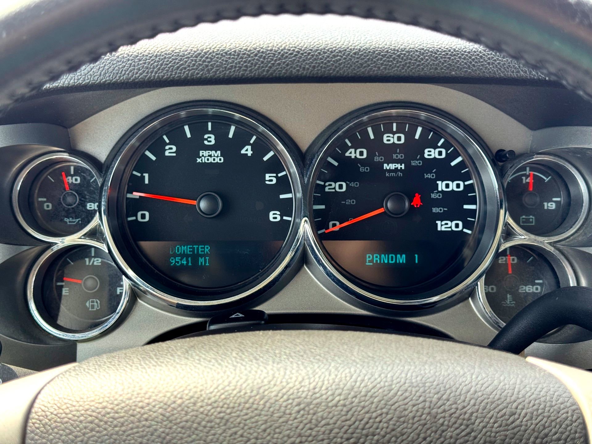 Used 2014 Chevrolet Silverado 2500 LT w/ Z71 Appearance Package AWD/4WD image 24