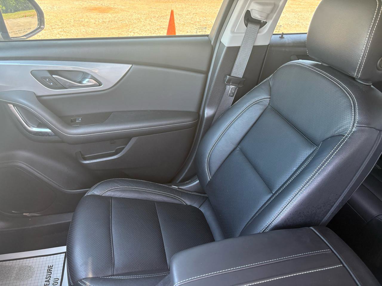Used 2024 Chevrolet Blazer LT w/ Convenience Package FWD image 19