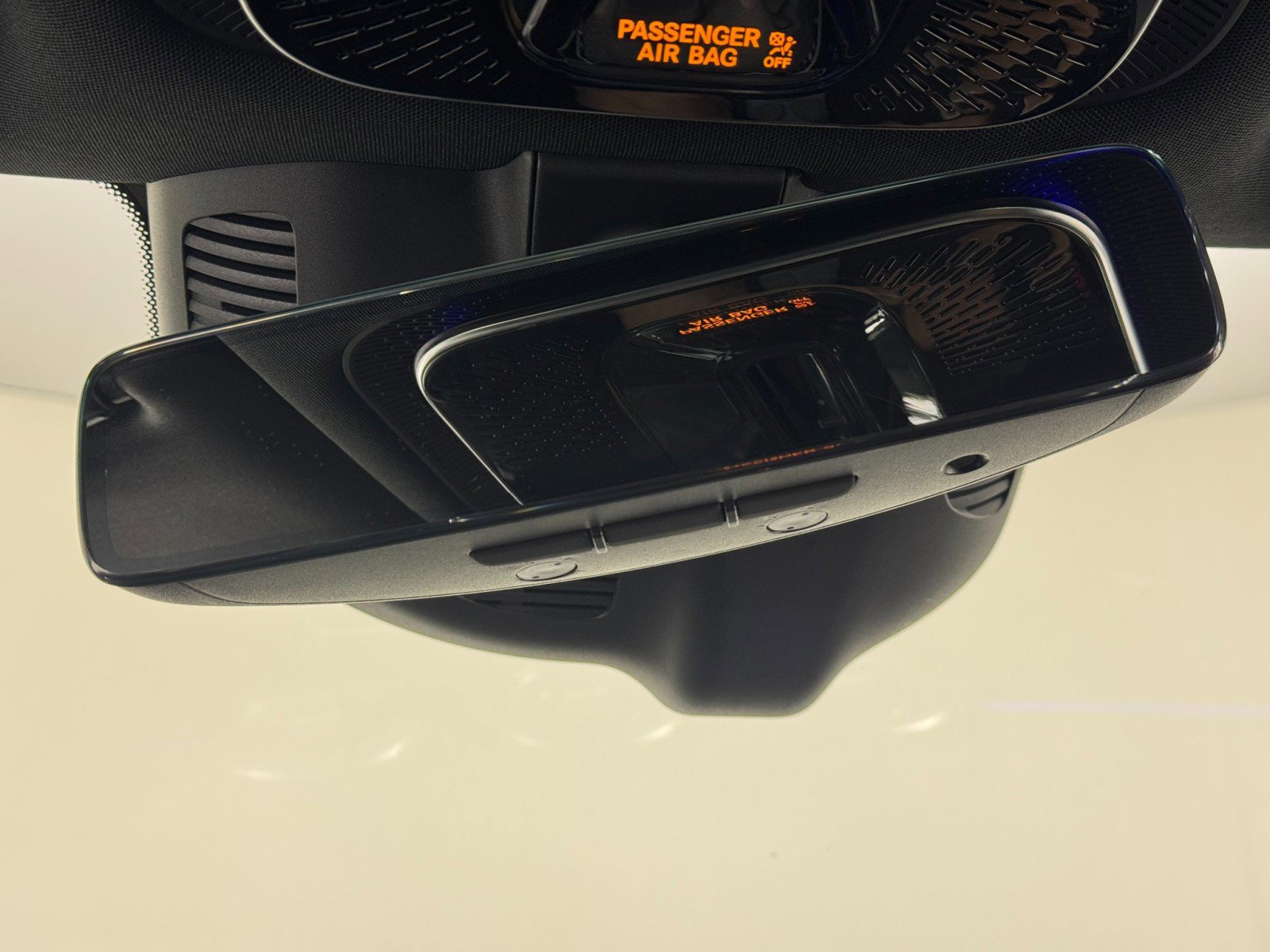 Used 2022 Mercedes-Benz C 300 4MATIC Sedan w/ Exclusive Trim Package image 39