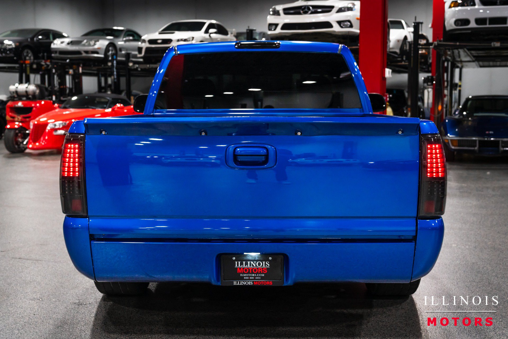 Used 2003 Chevrolet Silverado 1500 2WD Regular Cab w/ Exterior Appearance Pkg image 4