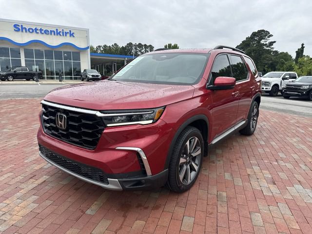 Certified 2025 Honda Pilot Elite image 32
