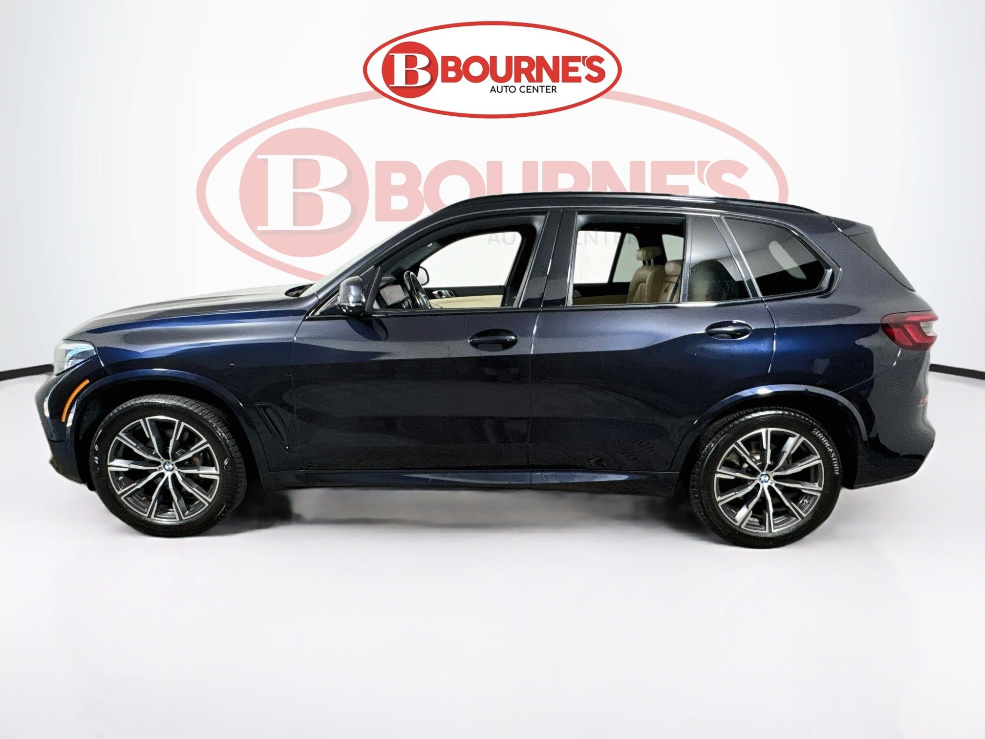 Used 2021 BMW X5 xDrive40i w/ M Sport Package AWD/4WD image 9