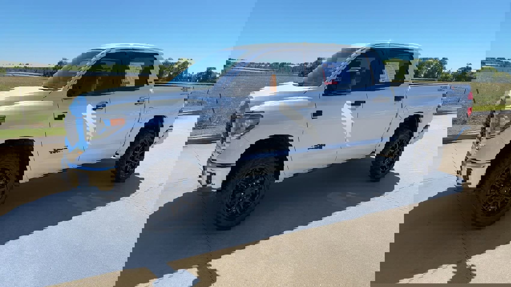 Used 2020 Toyota Tundra SR5 image 5