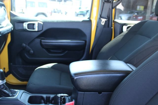 Used 2021 Jeep Wrangler Unlimited Sport AWD/4WD image 27