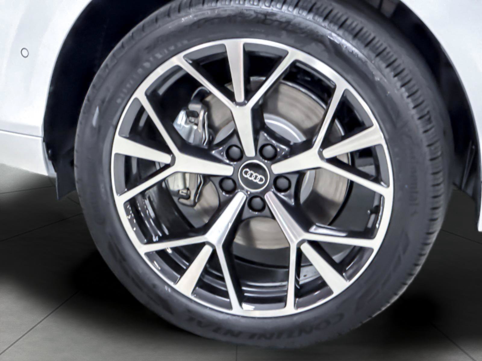 New 2026 Audi Q3 quattro 2.0T AWD/4WD image 25