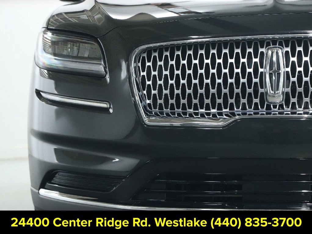 Used 2023 Lincoln Nautilus Reserve w/ Cargo Utility Package AWD/4WD image 7