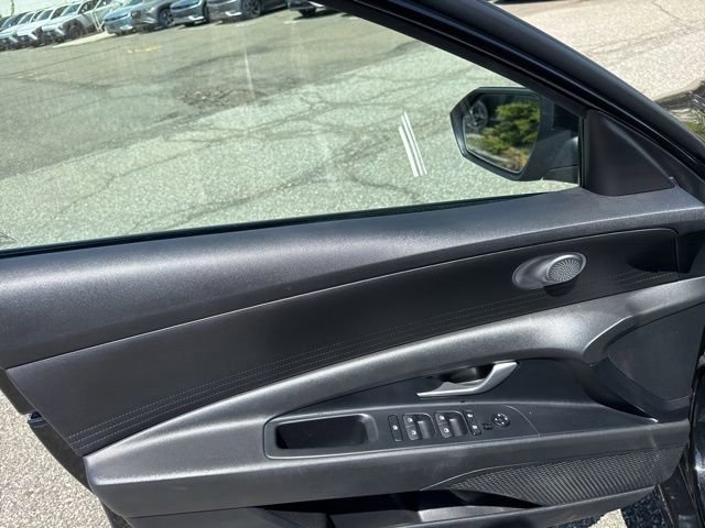 Certified 2023 Hyundai Elantra SEL FWD image 30