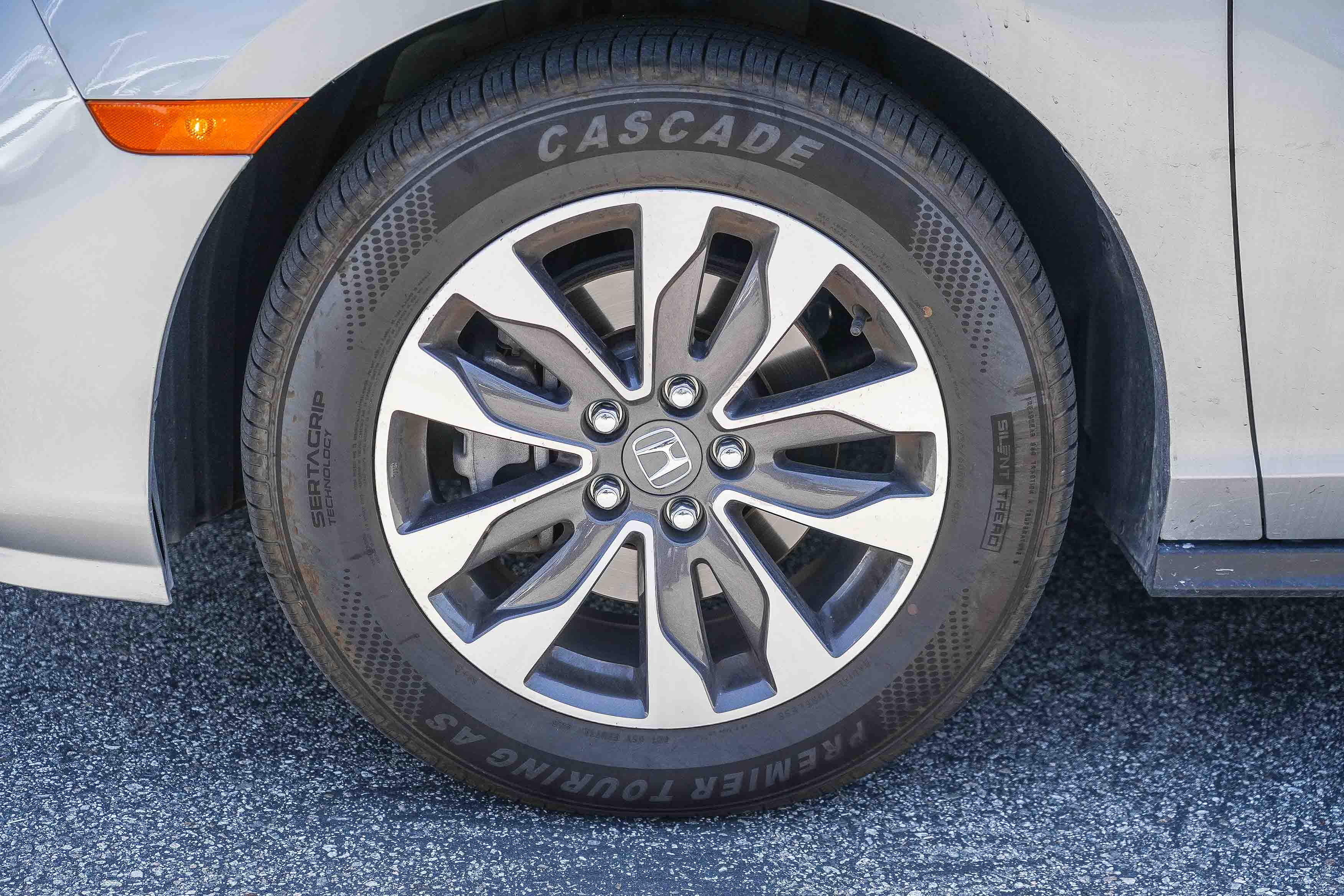 Certified 2024 Honda Odyssey EX-L image 16