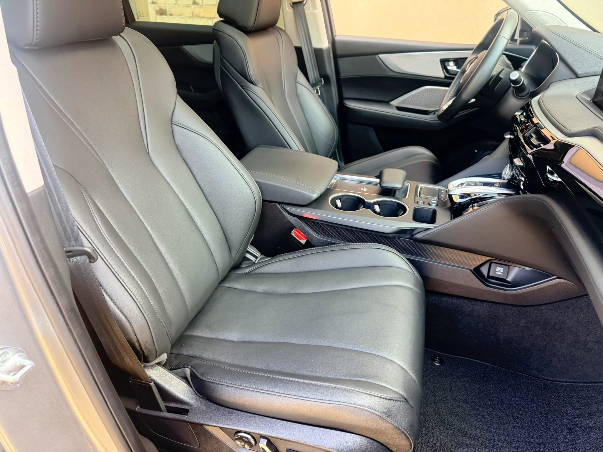 Used 2024 Acura MDX SH-AWD image 36