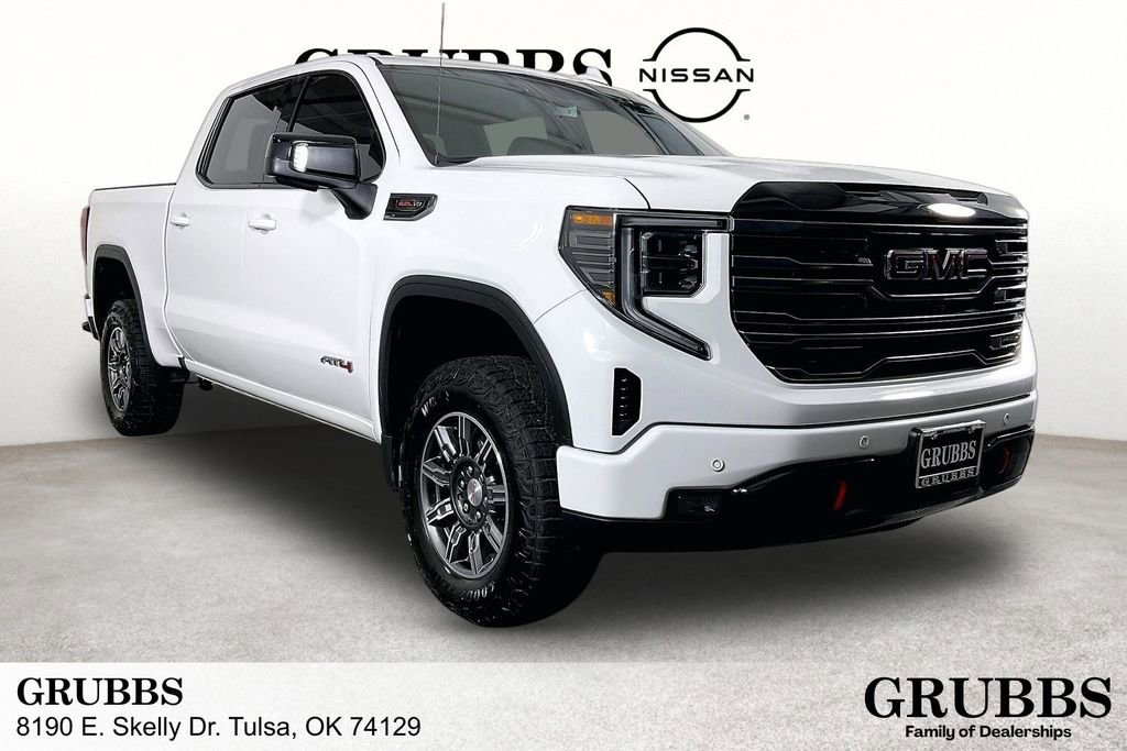 Used 2025 GMC Sierra 1500 AT4 AWD/4WD image 1