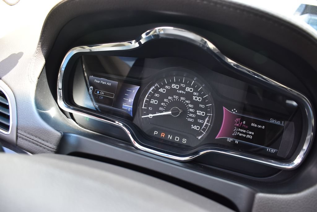 Used 2018 Lincoln MKT AWD w/ Technology Package image 13