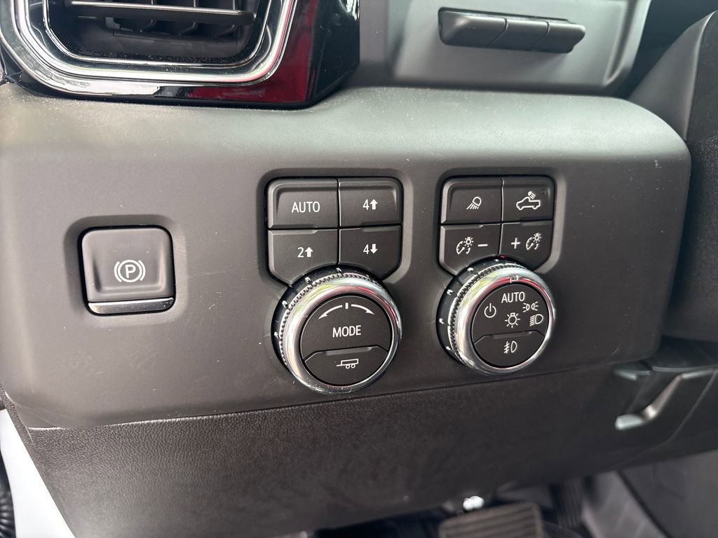 New 2026 GMC Sierra 2500 Denali w/ Denali Reserve Package AWD/4WD image 21