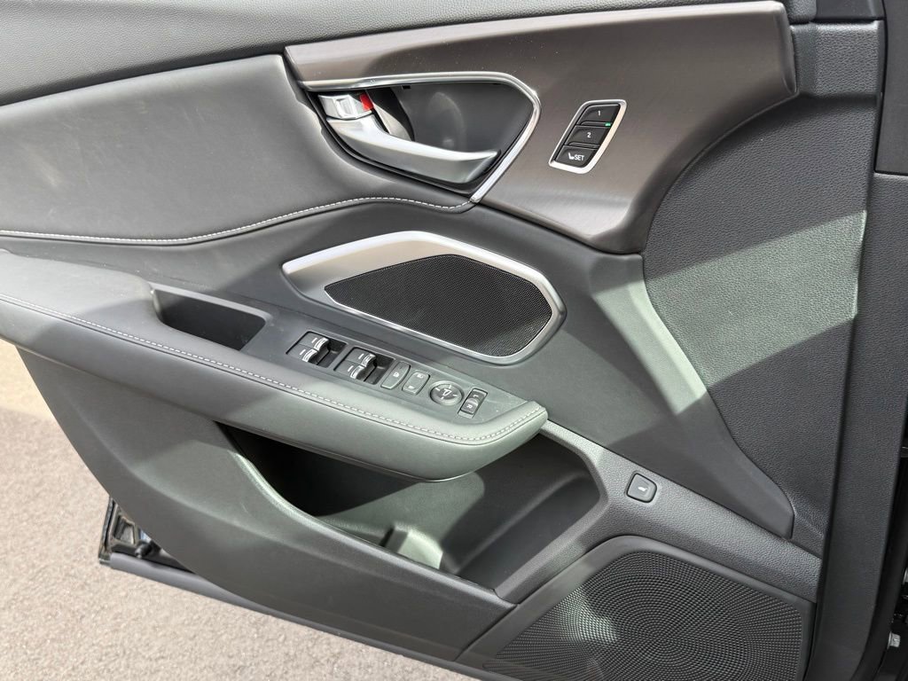 New 2026 Acura RDX SH-AWD image 27