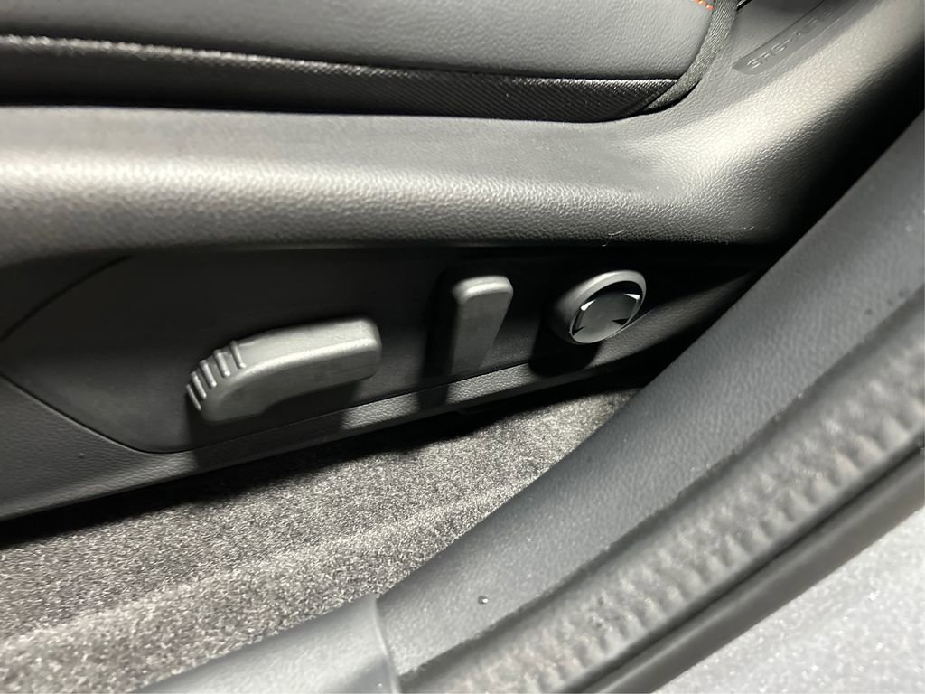 New 2025 Subaru Crosstrek 2.5i Limited w/ Crosstrek Mirror Package image 35