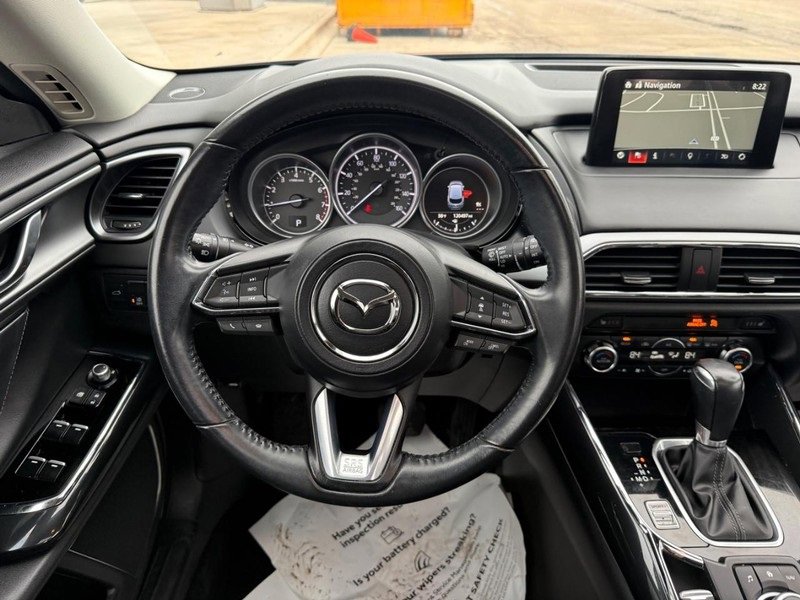 Used 2018 MAZDA CX-9 Touring w/ Touring Premium Package image 15