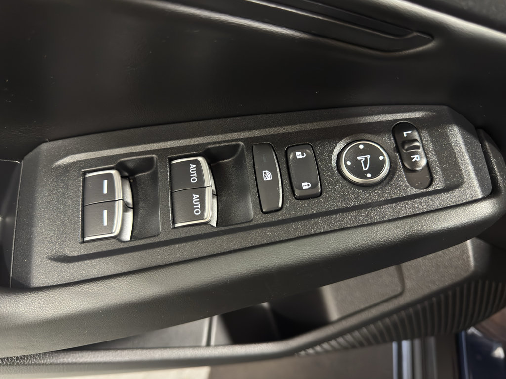 Used 2025 Honda Accord SE image 24