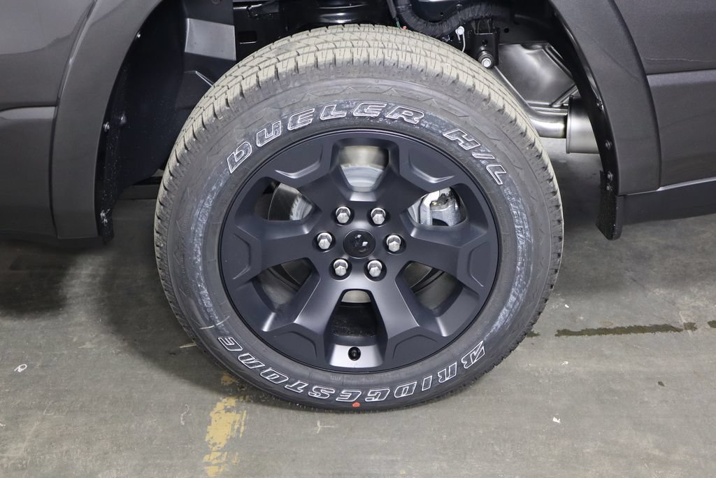New 2027 RAM 1500 4x4 Crew Cab image 42