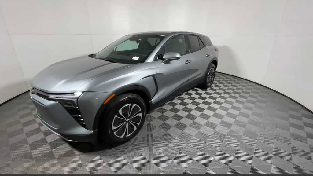 New 2026 Chevrolet Blazer EV LT image 15