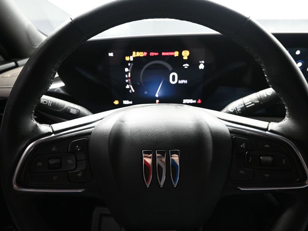 Used 2024 Buick Envista Avenir image 15