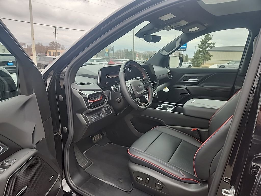 Used 2024 Chevrolet Silverado EV RST image 9