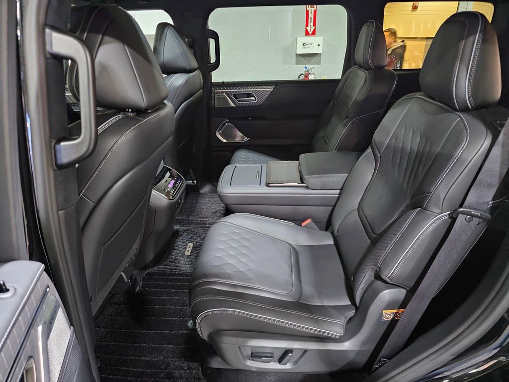 New 2026 INFINITI QX80 Autograph image 25