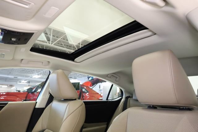 Used 2019 Lexus ES 350 w/ Premium Package image 26