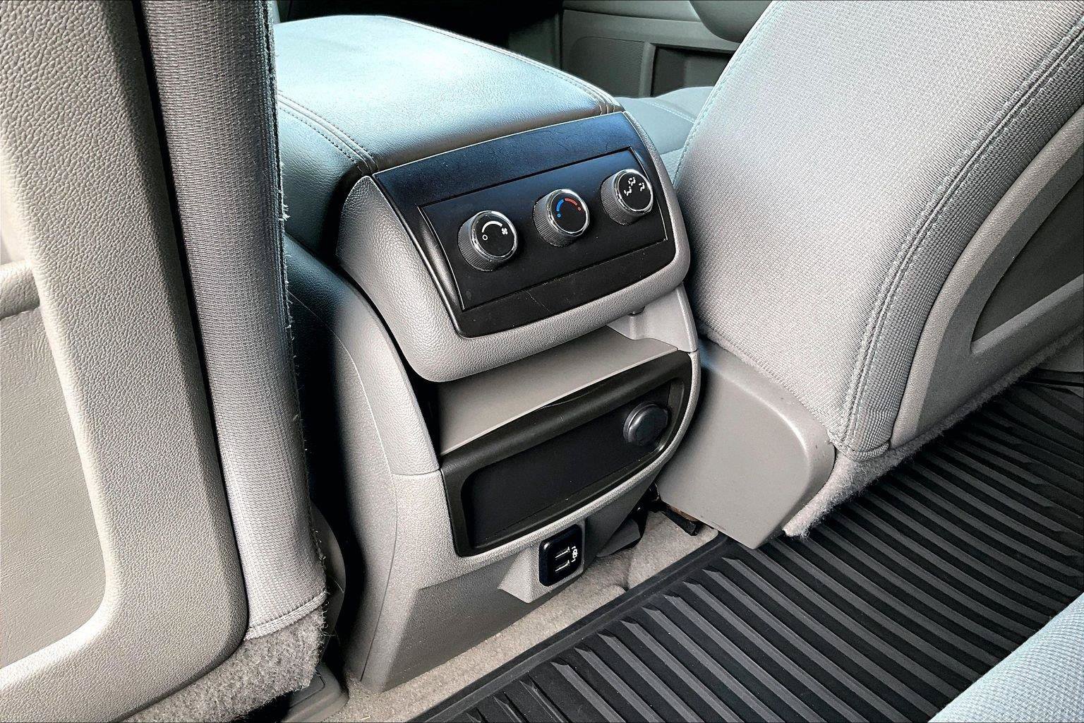 Used 2017 Chevrolet Traverse LS AWD/4WD image 35