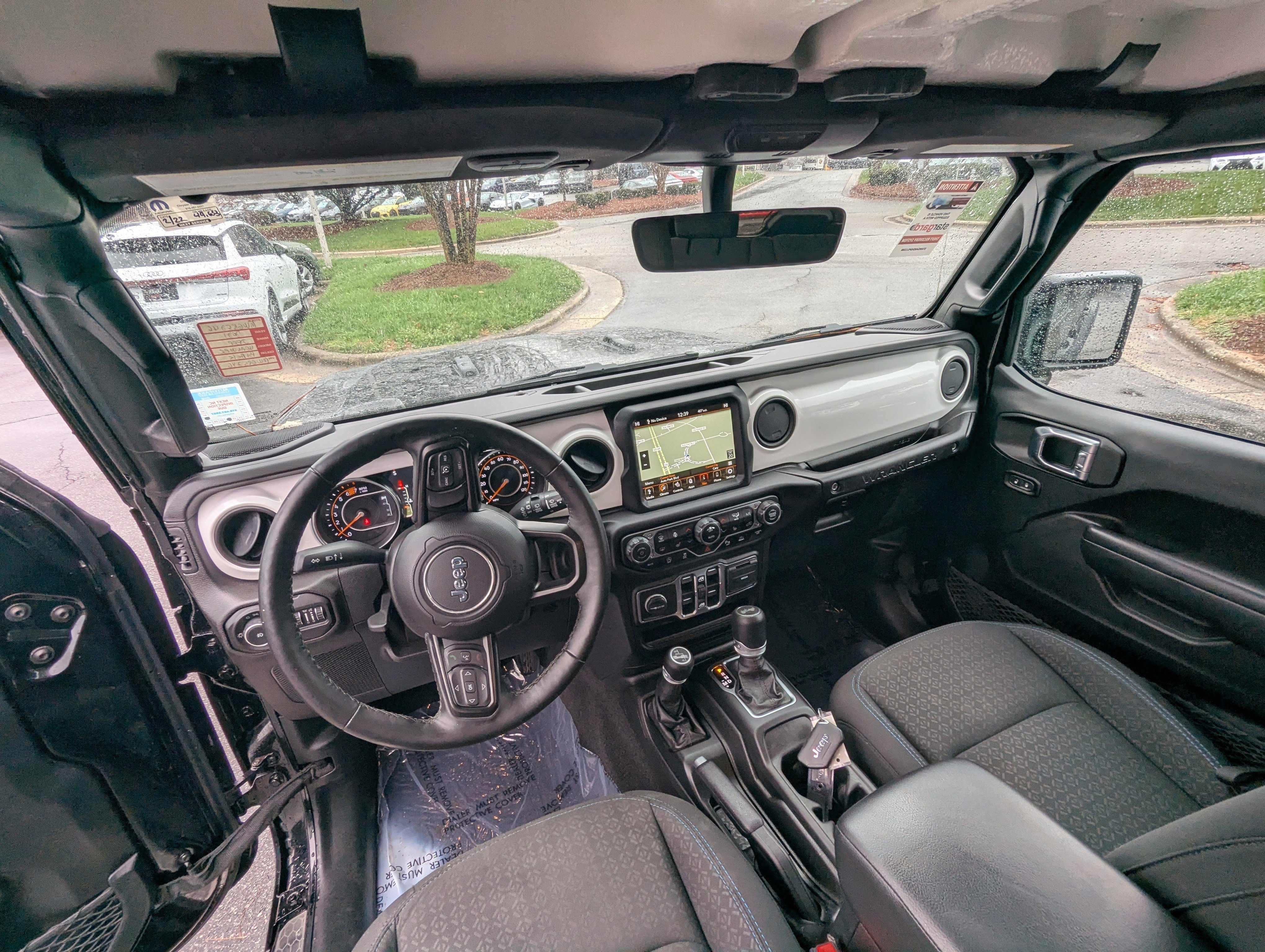 Used 2021 Jeep Wrangler Islander image 12