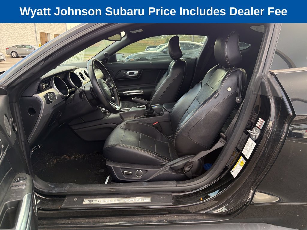 Used 2019 Ford Mustang Premium RWD image 19