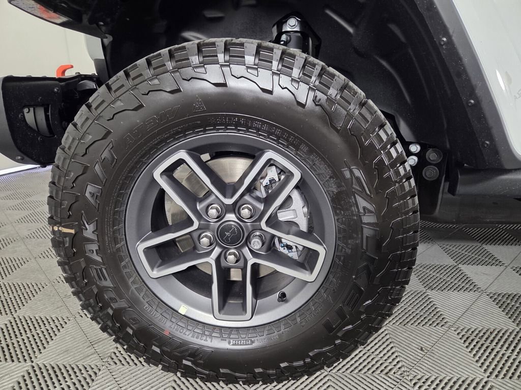 New 2026 Jeep Gladiator Mojave AWD/4WD image 8