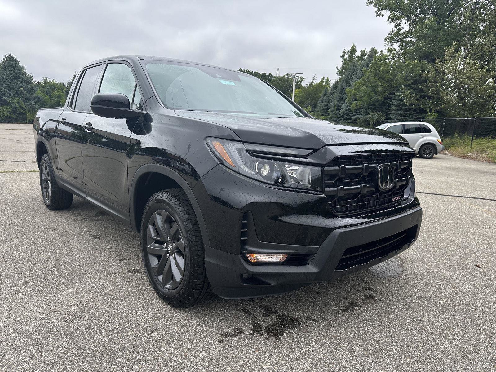 New 2026 Honda Ridgeline Sport image 4