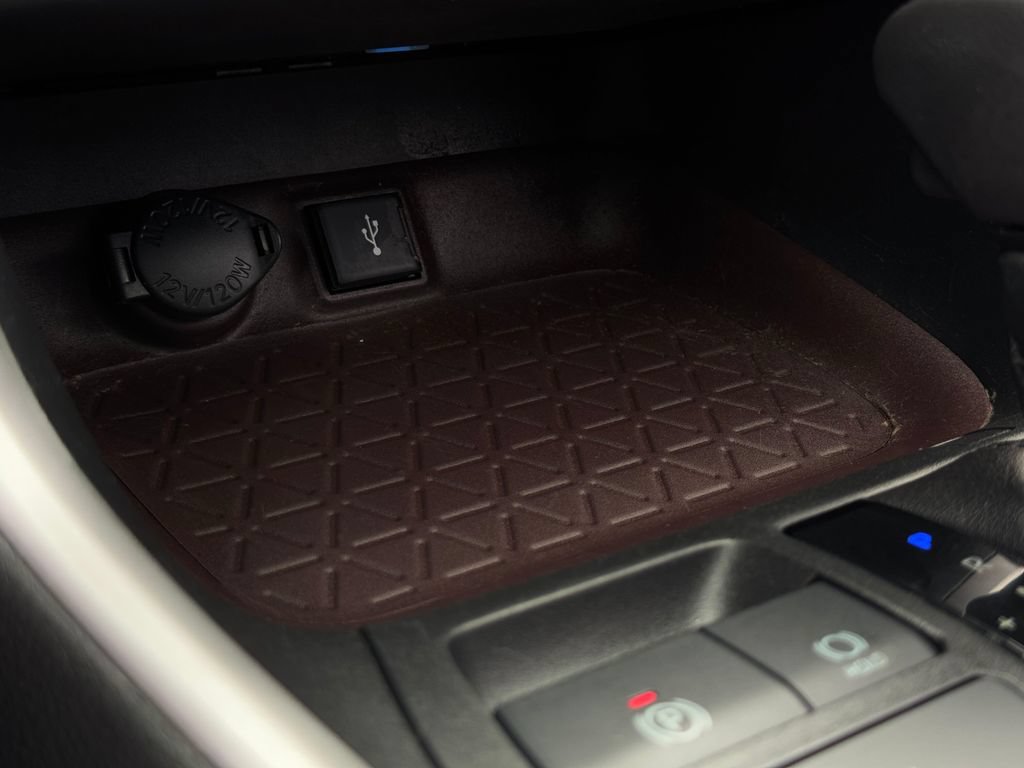 Certified 2021 Toyota RAV4 Limited AWD/4WD image 21