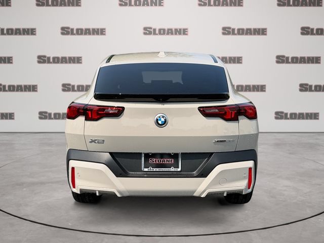 New 2026 BMW X2 xDrive28i w/ Convenience Package AWD/4WD image 4