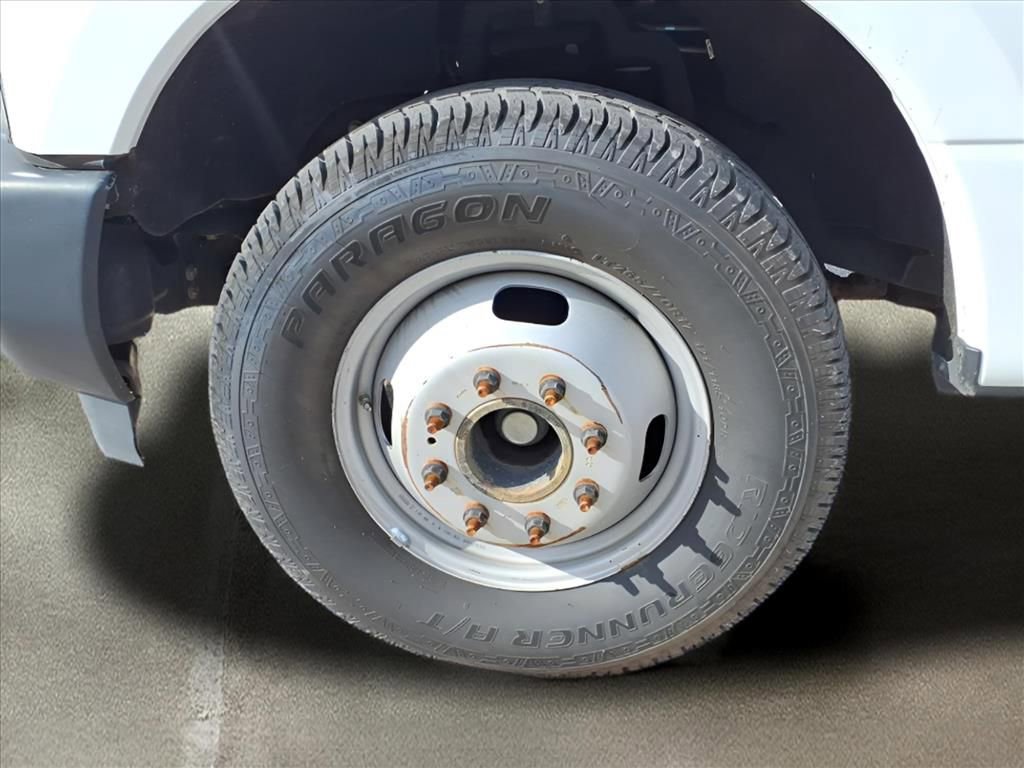 Used 2018 Ford F350 XL w/ Power Equipment Group image 23