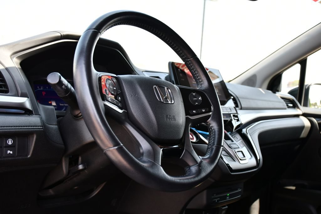 Used 2021 Honda Odyssey Touring image 18