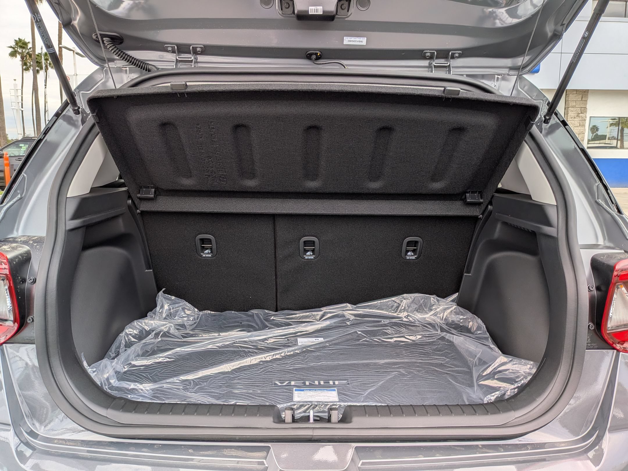 New 2026 Hyundai Venue SEL FWD image 21