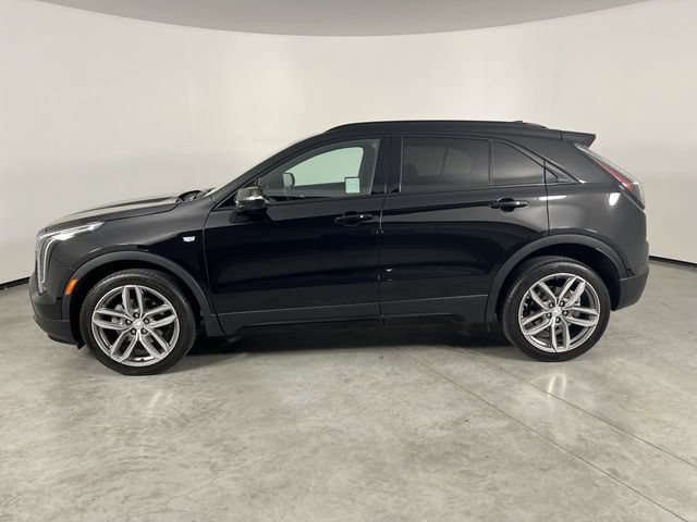 Certified 2022 Cadillac XT4 Sport AWD/4WD image 5