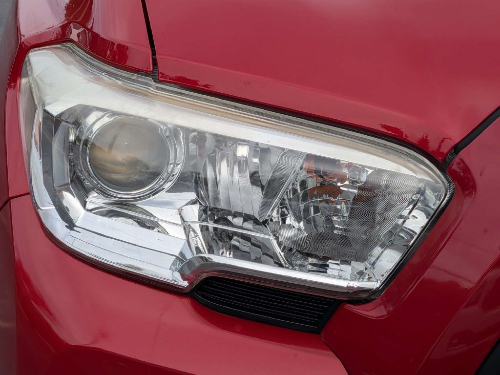 Used 2019 Toyota Tacoma SR w/ SR Convenience Package RWD image 10