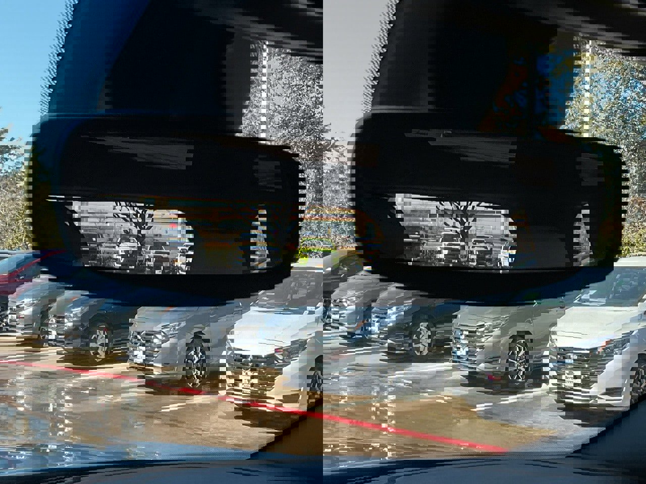 Used 2023 Jeep Grand Cherokee Limited w/ Trailer Tow Prep Group (B) image 32