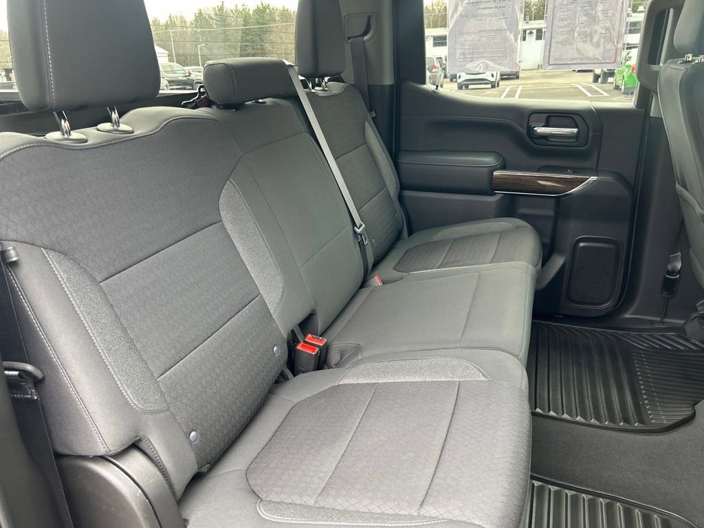 Used 2022 GMC Sierra 1500 SLE image 14